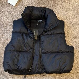 Black Puffer Vest Cropped